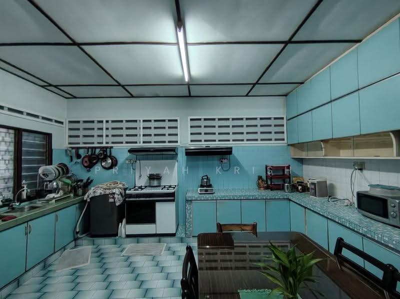 Terraced House for Sale in Bangsar (Kuala Lumpur) - PRIYAH KRISH - Kitchen - PropertyGuru.com.my