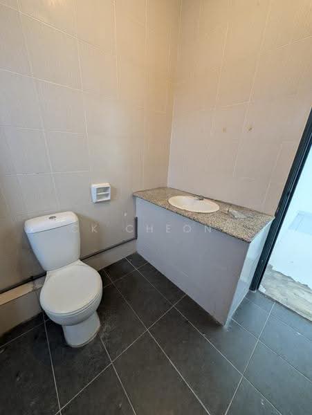 Rumah Teres 2-Tingkat untuk Disewa di Seksyen 33 (Shah Alam) - CK Cheong - PropertyGuru.com.my