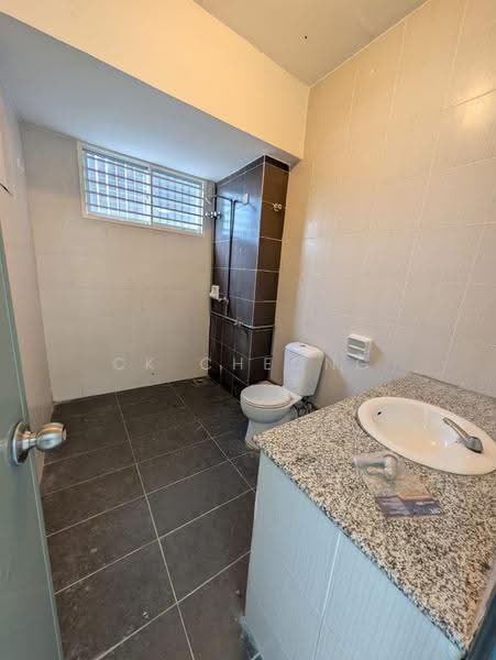 Rumah Teres 2-Tingkat untuk Disewa di Seksyen 33 (Shah Alam) - CK Cheong - PropertyGuru.com.my