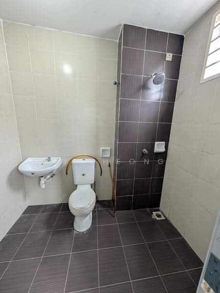 Rumah Teres 2-Tingkat untuk Disewa di Seksyen 33 (Shah Alam) - CK Cheong - PropertyGuru.com.my