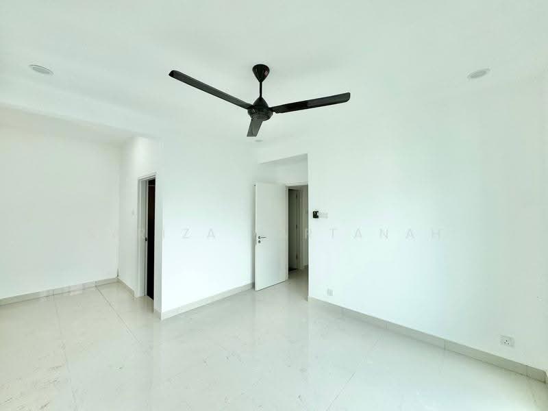 Condominium for Sale at Flora Rosa - Sariza Hartanah - Interior - PropertyGuru.com.my