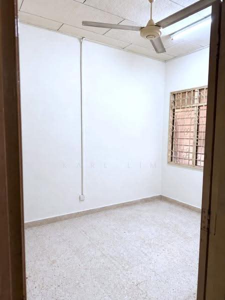 1-storey Terraced House for Sale in Taman Pelangi (Johor Bahru) - Karl Lim - Interior - PropertyGuru.com.my