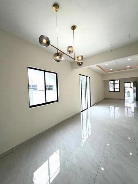 Semi-Detached House for Sale in Taman Megah Ria (Masai) - Jesy Tey - Living Room - PropertyGuru.com.my