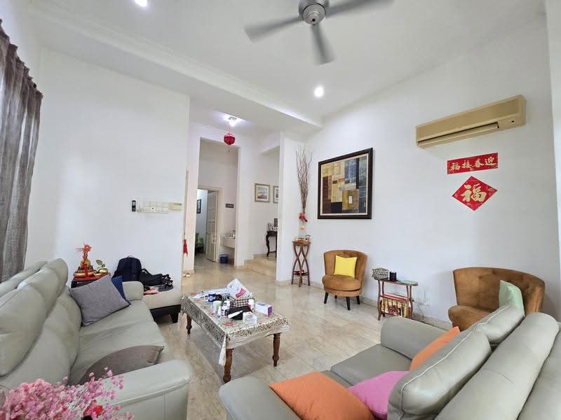 Rumah Banglo untuk Dijual di Laman Ara (Petaling Jaya) - Reni Lim - Living Room - PropertyGuru.com.my