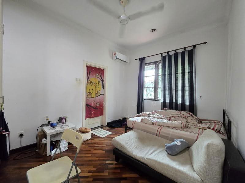 Rumah Banglo untuk Dijual di Laman Ara (Petaling Jaya) - Reni Lim - Bedroom - PropertyGuru.com.my