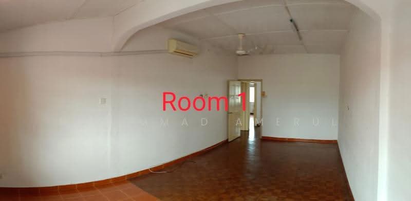Rumah Teres 2-Tingkat untuk Disewa di Taman Midah (Cheras) - Muhammad Amerul - Living Room - PropertyGuru.com.my