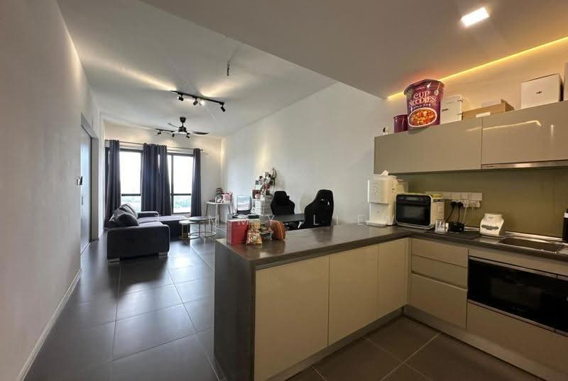 Service Residence for Sale at Ativo Suites @ Damansara Avenue - Tommy Liew - Living Room - PropertyGuru.com.my