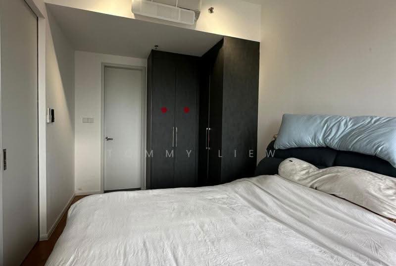 Service Residence for Sale at Ativo Suites @ Damansara Avenue - Tommy Liew - Bedroom - PropertyGuru.com.my