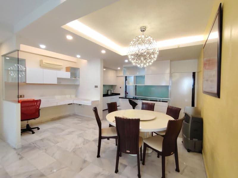 Condominium for Rent at Aloha Tower Condominium - Stella Sim - Dining Room - PropertyGuru.com.my