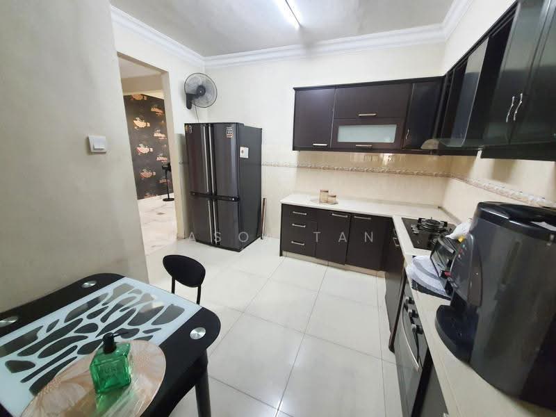 2-storey Terraced House for Rent in Putra Heights (Subang Jaya) - Jason Tan - Kitchen - PropertyGuru.com.my