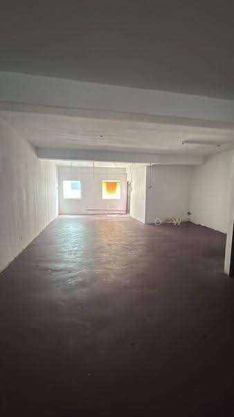 Shop / Office for Rent in Rawang (Selangor) - David Low - Interior - PropertyGuru.com.my