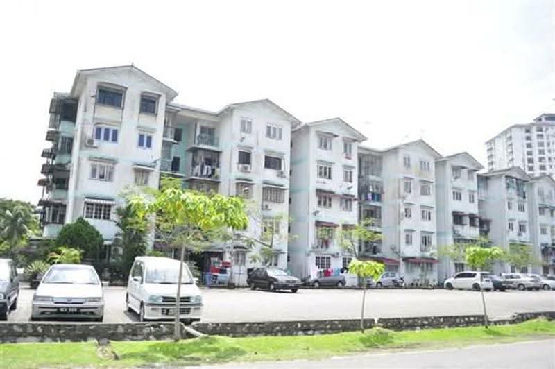 Pangsapuri untuk Dijual di Gladden Court - Kent Yeo - Exterior - PropertyGuru.com.my