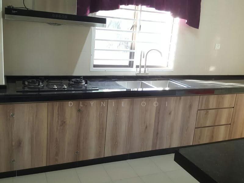 Bungalow House for Sale in Taman Prima Saujana (Kajang) - Dlynie Ooi - Kitchen - PropertyGuru.com.my