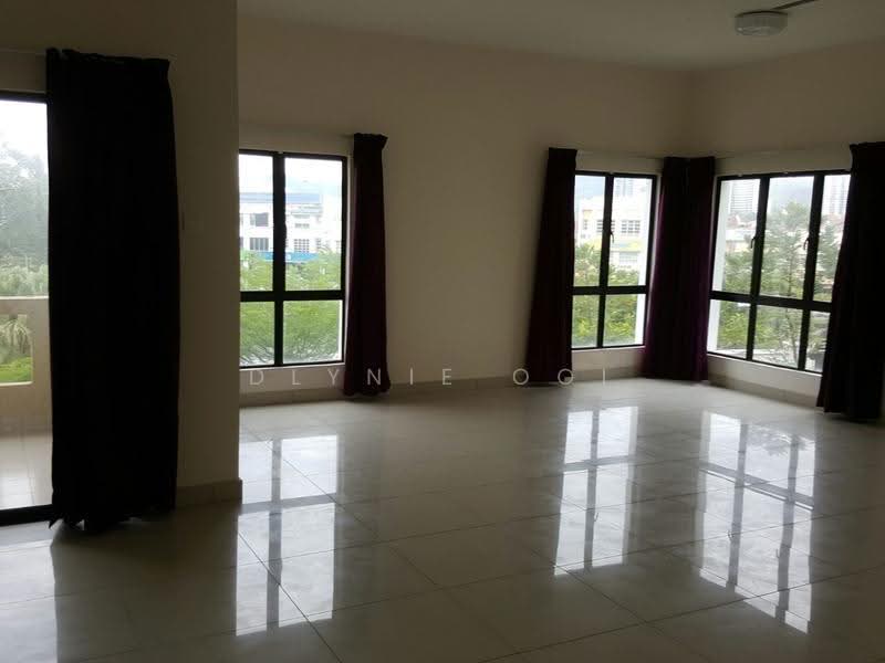 Bungalow House for Sale in Taman Prima Saujana (Kajang) - Dlynie Ooi - Living Room - PropertyGuru.com.my
