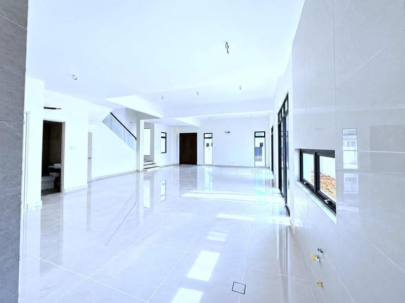 Semi-Detached House for Sale in Taman Sutera (Johor Bahru) - Karl Lim - Living Room - PropertyGuru.com.my
