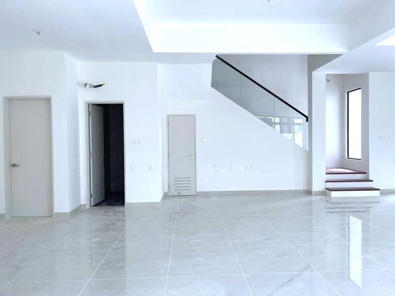 Semi-Detached House for Sale in Taman Sutera (Johor Bahru) - Karl Lim - Interior - PropertyGuru.com.my