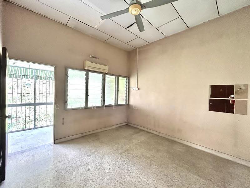 Bungalow House for Sale in Bukit Rasah (Seremban) - Connie Chong - Interior - PropertyGuru.com.my
