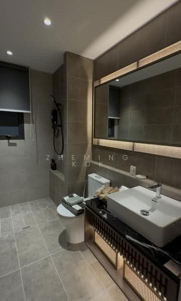 Kediaman Servis untuk Dijual di Ophira Resort Residences - Zheming Kok - Bathroom - PropertyGuru.com.my