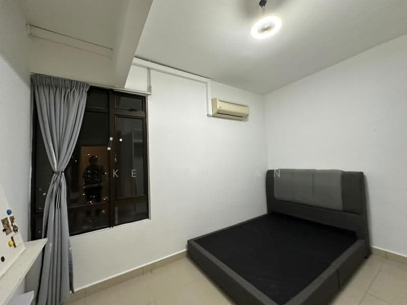 Kondominium untuk Disewa di Royal Domain Sri Putramas 2 - Kelven Tan - Bedroom - PropertyGuru.com.my