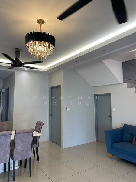 Rumah Teres untuk Disewa di Banting (Selangor) - Muhammad Amerul - Dining Room - PropertyGuru.com.my