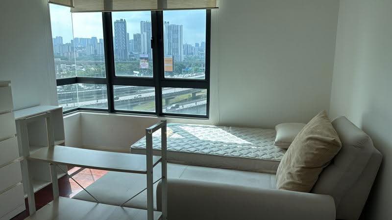 Kondominium untuk Dijual di The Vyne - J. Lim - Living Room - PropertyGuru.com.my