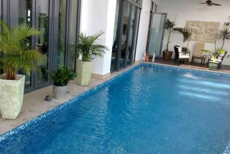 Kondominium untuk Dijual di Cendana - Sara Ooi - Pool - PropertyGuru.com.my