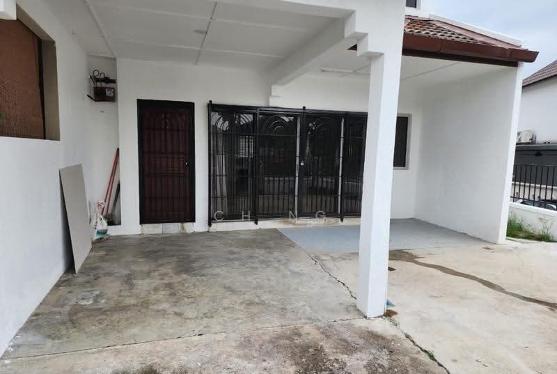 2-storey Terraced House for Sale in BANDAR PUCHONG JAYA (Puchong) - CH Ng - Exterior - PropertyGuru.com.my
