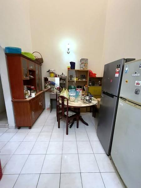 1-storey Terraced House for Sale in Taman Molek (Johor Bahru) - Karl Lim - Kitchen - PropertyGuru.com.my