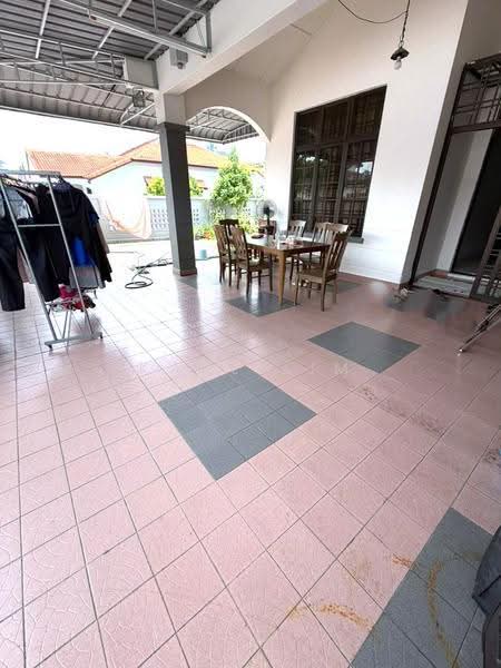1-storey Terraced House for Sale in Taman Molek (Johor Bahru) - Karl Lim - Dining Room - PropertyGuru.com.my