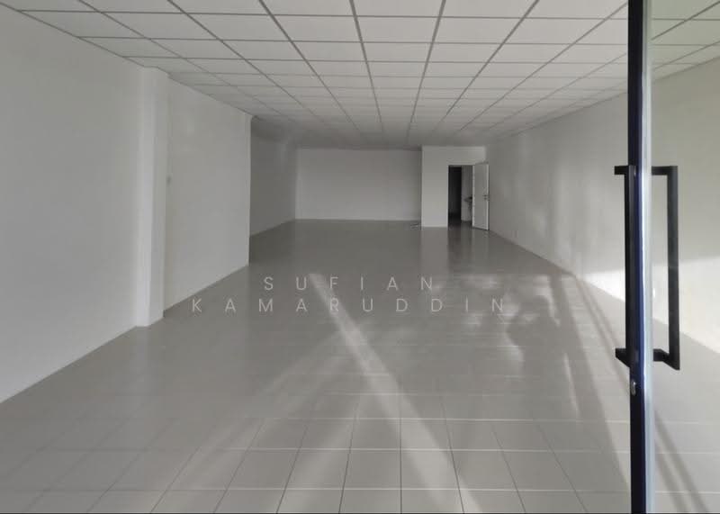 Shop for Rent in Subang Bestari (Shah Alam) - Sufian Kamaruddin - Interior - PropertyGuru.com.my