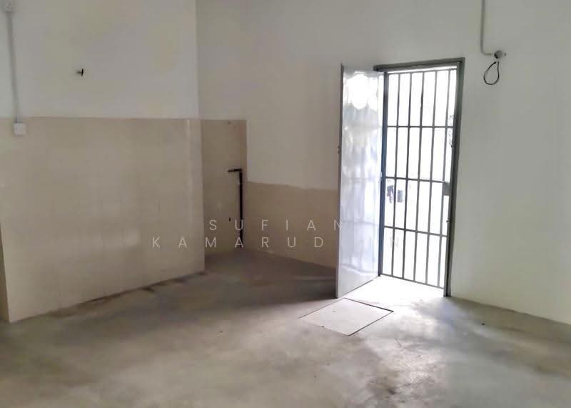 Shop for Rent in Subang Bestari (Shah Alam) - Sufian Kamaruddin - Interior - PropertyGuru.com.my