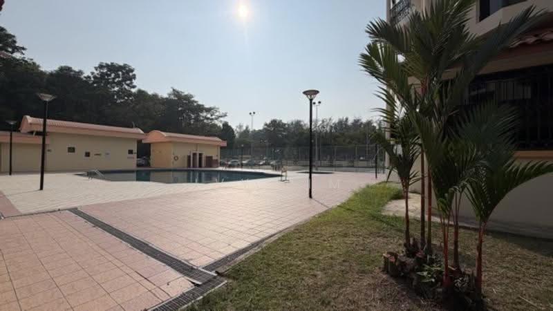 Condominium for Rent at Grace Garden - Ivy Lim - Pool - PropertyGuru.com.my