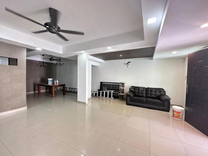 Terraced House for Sale in Laman Rimbunan (Kepong) - Kelven Tan - Living Room - PropertyGuru.com.my