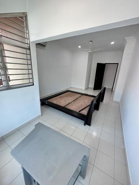 Terraced House for Sale in Laman Rimbunan (Kepong) - Kelven Tan - Bedroom - PropertyGuru.com.my