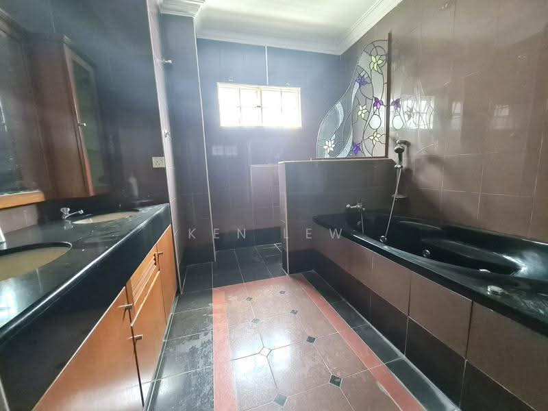Bungalow House for Sale in Taman Midah (Cheras) - Ken Lew - PropertyGuru.com.my