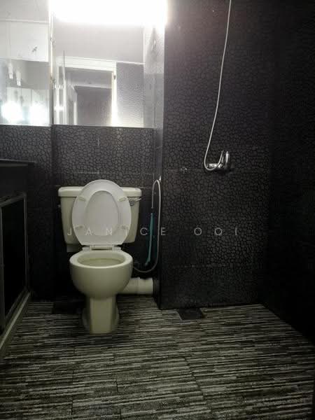 Condominium for Rent at Eden Fairway Condominium - Janice Ooi - Bathroom - PropertyGuru.com.my