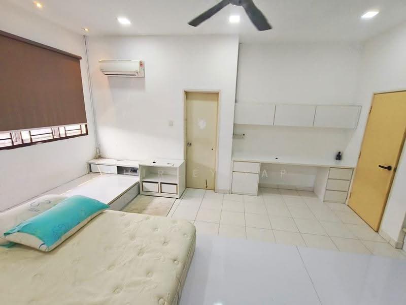 2-storey Terraced House for Sale in Bukit Indah (Iskandar Puteri (Nusajaya)) - Shirley Yap - Study - PropertyGuru.com.my