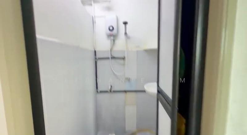 Apartment for Sale at Sri Saujana - Stephanie Lim - Bathroom - PropertyGuru.com.my