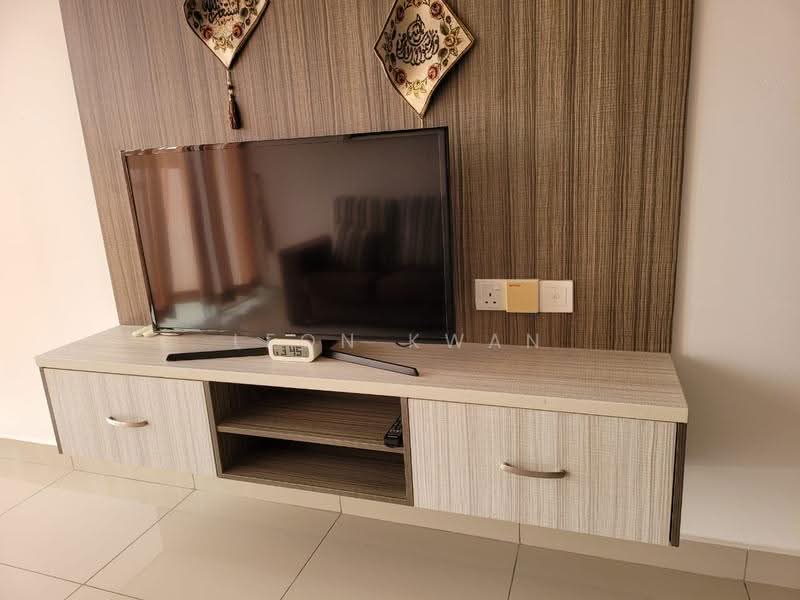 Kondominium untuk Disewa di Dwiputra Residences - Leon Kwan - Living Room - PropertyGuru.com.my
