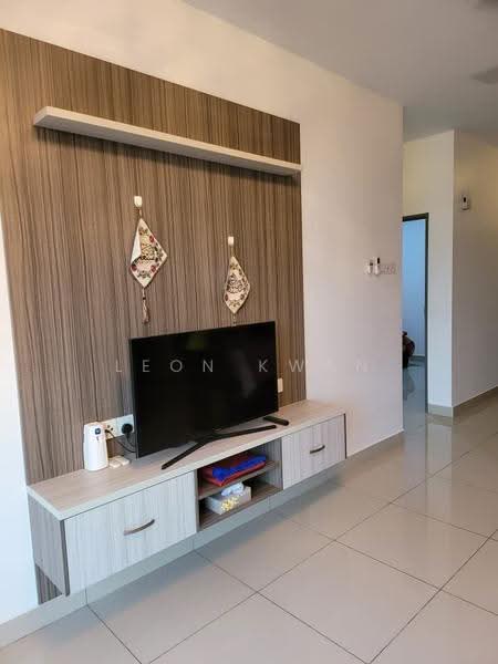 Kondominium untuk Disewa di Dwiputra Residences - Leon Kwan - Living Room - PropertyGuru.com.my