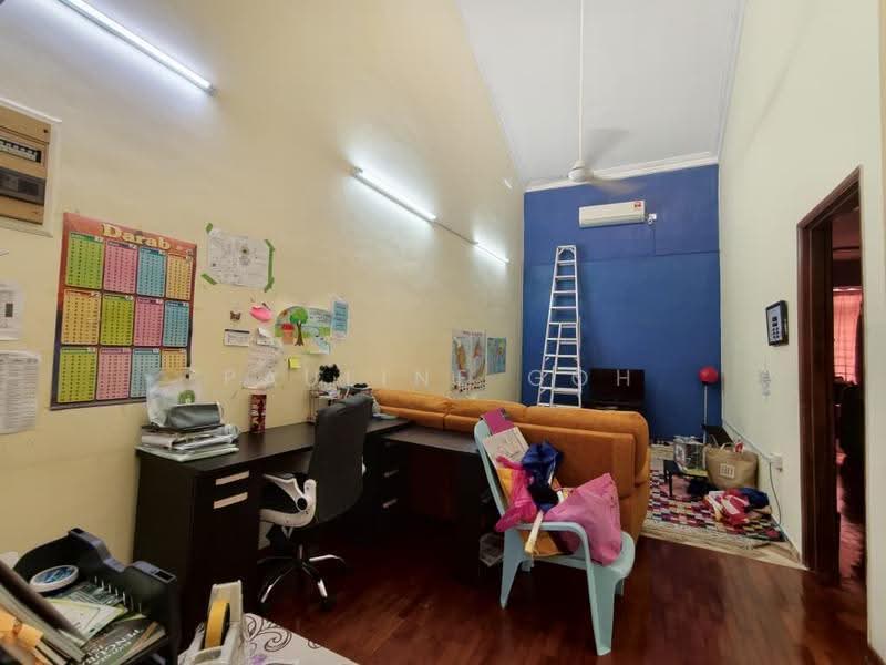 2-storey Terraced House for Sale in Taman Perling (Perling) - Pauline Goh - Study - PropertyGuru.com.my