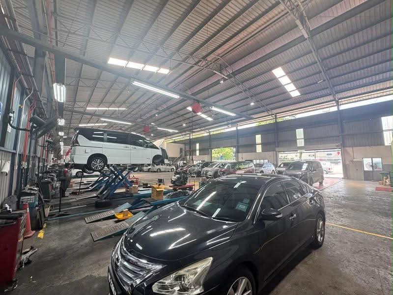 Kilang untuk Disewa di Kepong (Kuala Lumpur) - Kelven Tan - Car Park - PropertyGuru.com.my