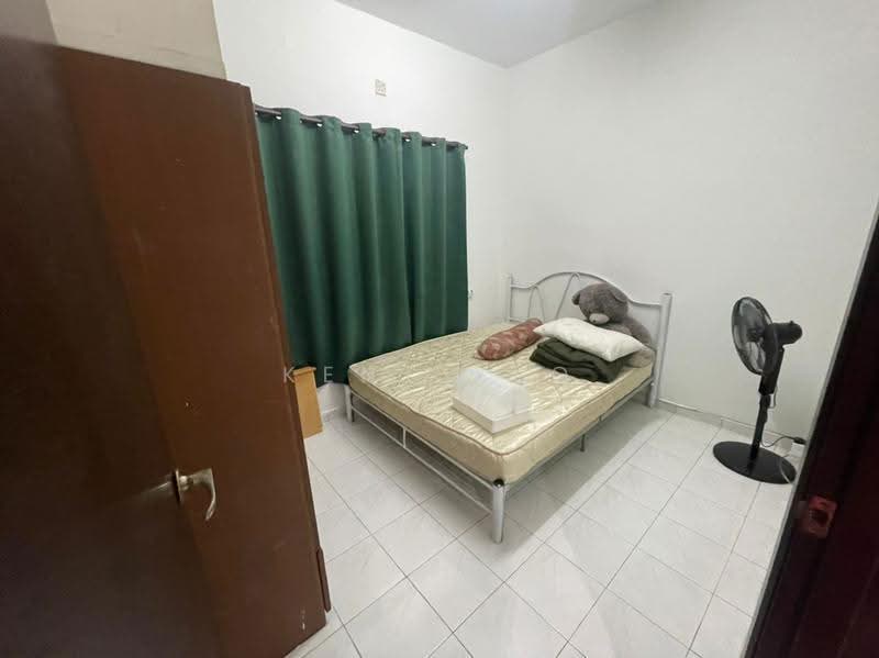 Apartment for Sale at Taman LTAT - Kent Yeo - Bedroom - PropertyGuru.com.my