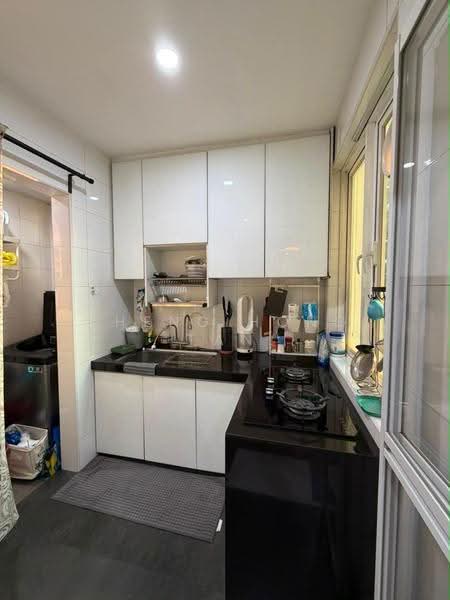 Service Residence for Sale at Saville @ Melawati - Zheng Hong Tan - Kitchen - PropertyGuru.com.my