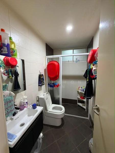 Service Residence for Sale at Saville @ Melawati - Zheng Hong Tan - Bathroom - PropertyGuru.com.my