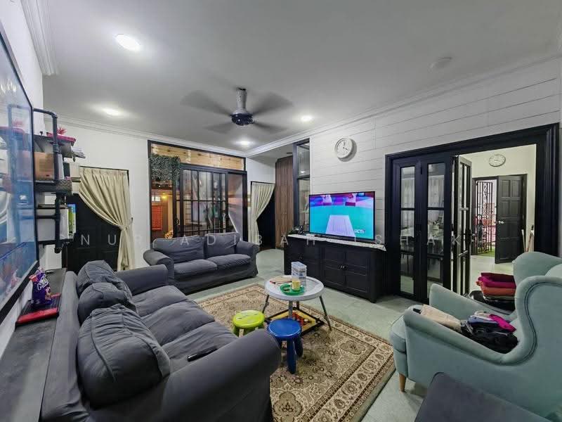 Bungalow House for Sale in Bandar Tun Razak (Cheras) - Nur Adibah Ishak - Living Room - PropertyGuru.com.my