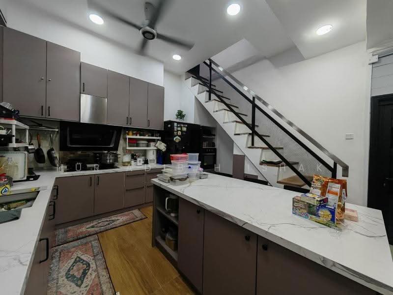 Bungalow House for Sale in Bandar Tun Razak (Cheras) - Nur Adibah Ishak - Kitchen - PropertyGuru.com.my
