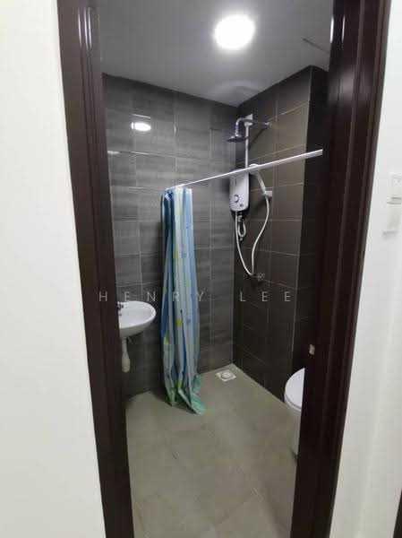 Service Residence for Rent at Symphony Tower (Menara Simfoni) - Henry Lee - Bathroom - PropertyGuru.com.my