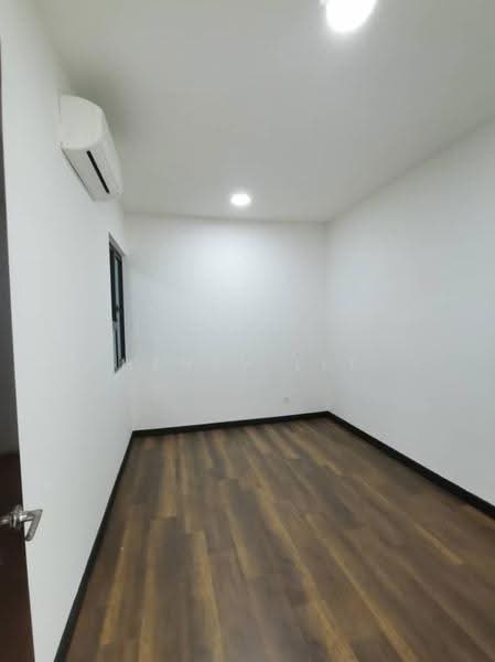 Service Residence for Rent at Symphony Tower (Menara Simfoni) - Henry Lee - Interior - PropertyGuru.com.my