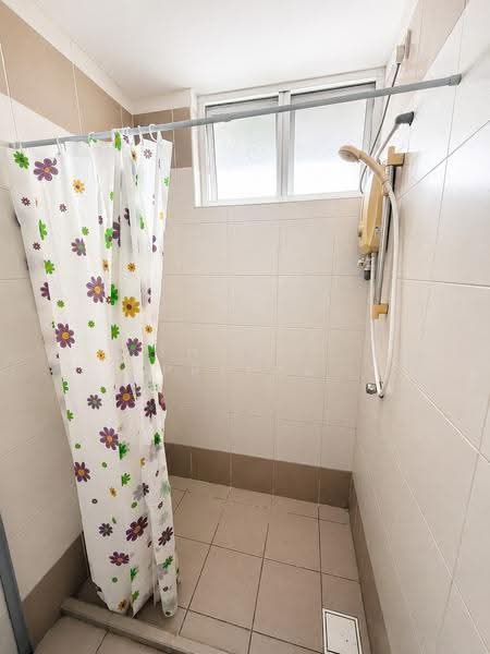 Service Residence for Rent at Menara Rajawali - Thanap Priyaa - Bathroom - PropertyGuru.com.my